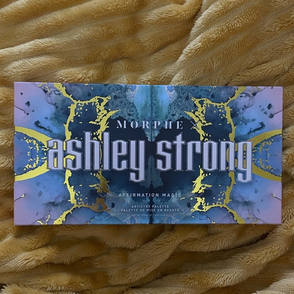 NIB Morphe Ashley Strong Artisty Palette - Picture 5 of 6